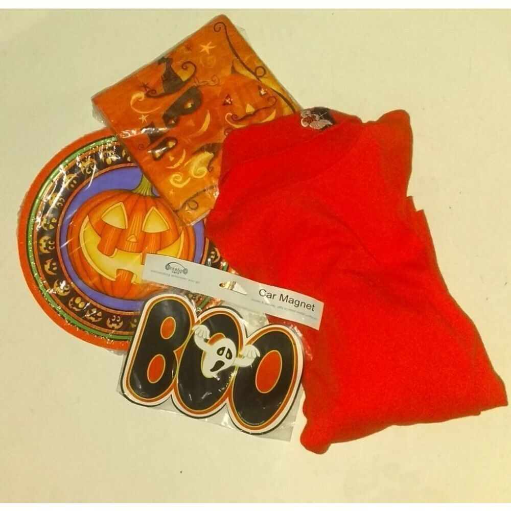 Halloween Turtleneck & Decor "BOO" Lot